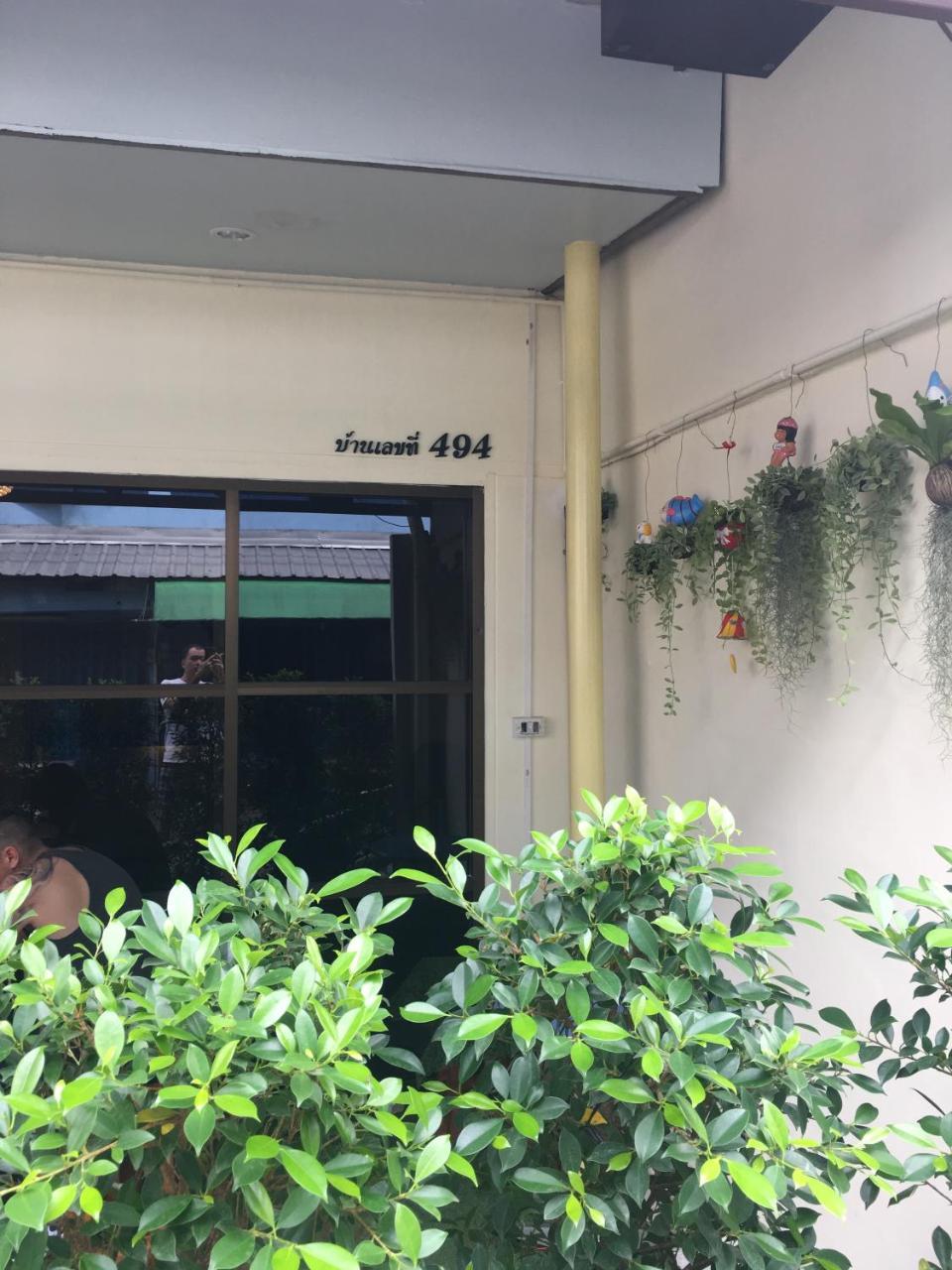 曼谷 The Baan Nathong旅舍 外观 照片